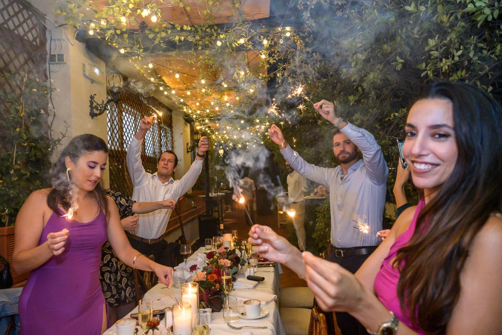 fotografo bodas barcelona-leo canet-bodas únicas-reportaje de bodas-fotos novios- vestido de novia espectacular